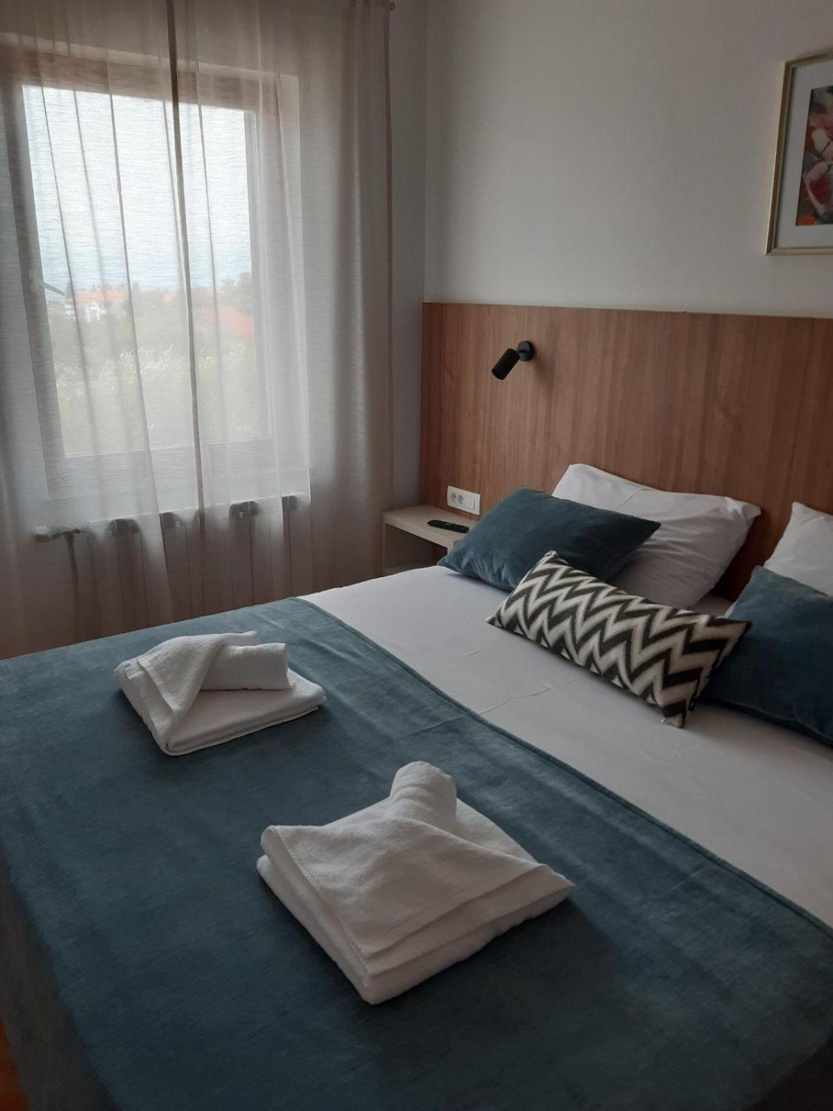 Apartments Cerovic Malinska Luaran gambar
