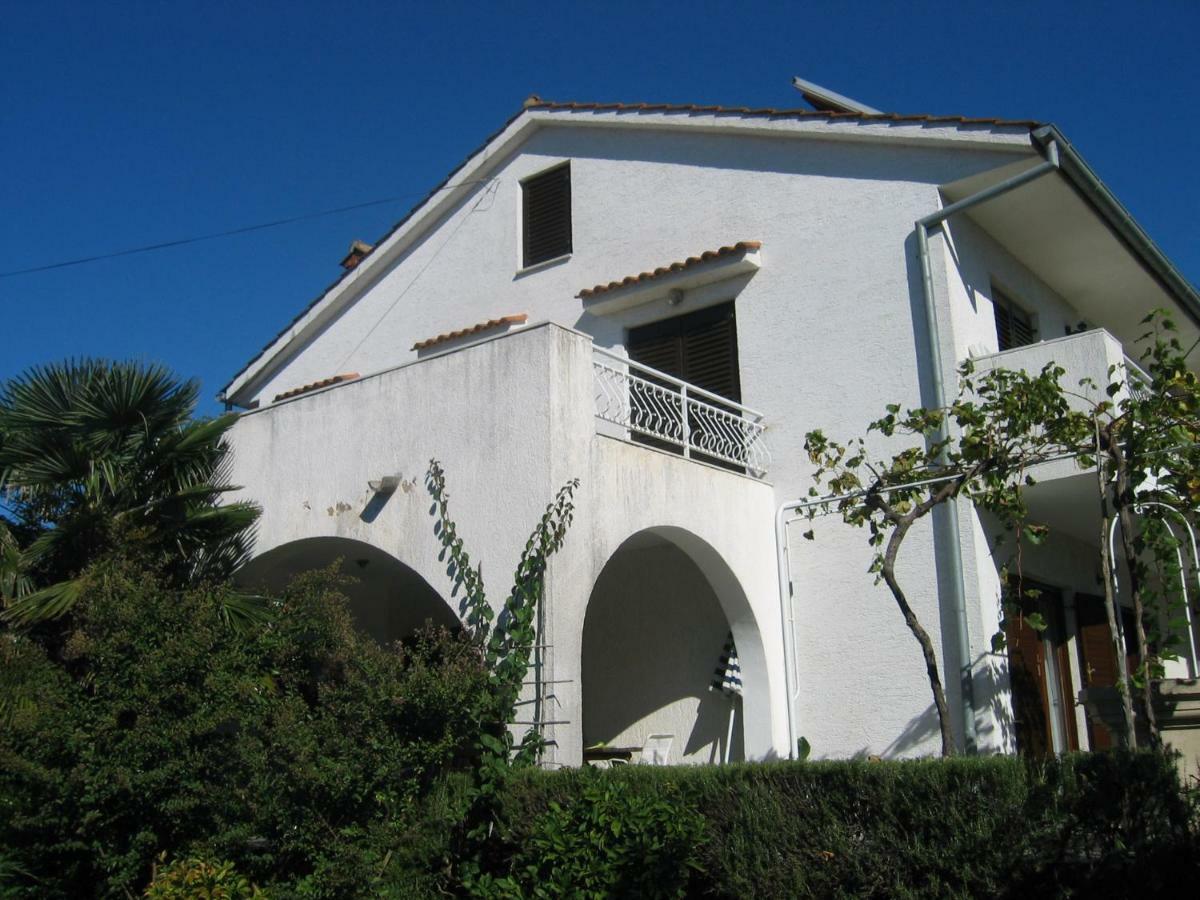 Apartments Cerovic Malinska Luaran gambar