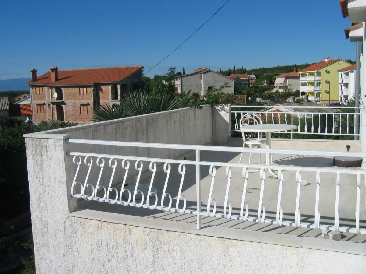 Apartments Cerovic Malinska Luaran gambar